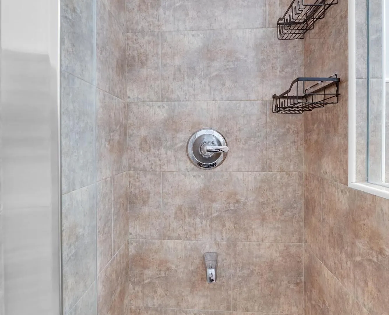 Gorgeous 4 Bedroom 2 Bathroom Nyc Apartment New York